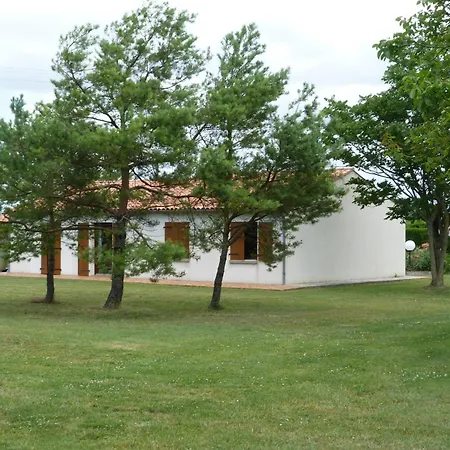 D'hotes Les 3 Moulins Nocleg ze śniadaniem