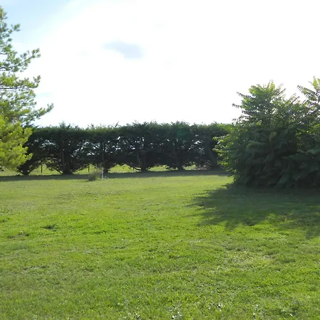 D'hotes Les 3 Moulins 3* Cozes