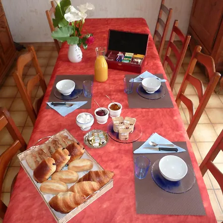 D'hotes Les 3 Moulins Nocleg ze śniadaniem 3*