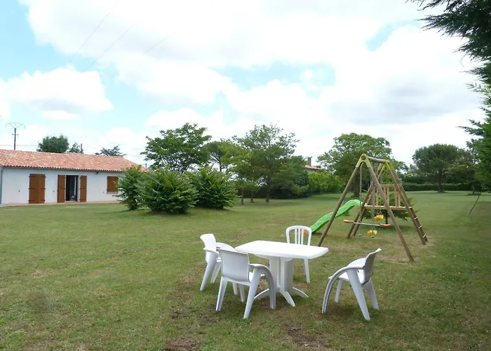 Bed and breakfast D'hotes Les 3 Moulins Cozes