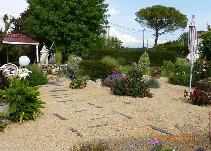 D'hotes Les 3 Moulins Cozes