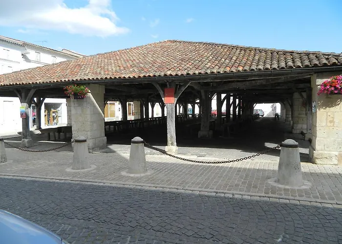 D'hotes Les 3 Moulins Bed and breakfast 3*